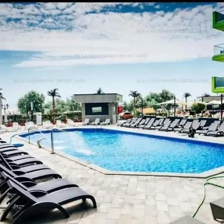 Apartment Luxury - Pool & 20 Metri De Plaja
