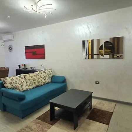Apartment Luxury - Pool & 20 Metri De Plaja