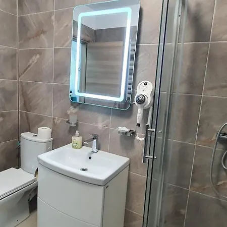 Luxury - Pool & 20 Metri De Plaja